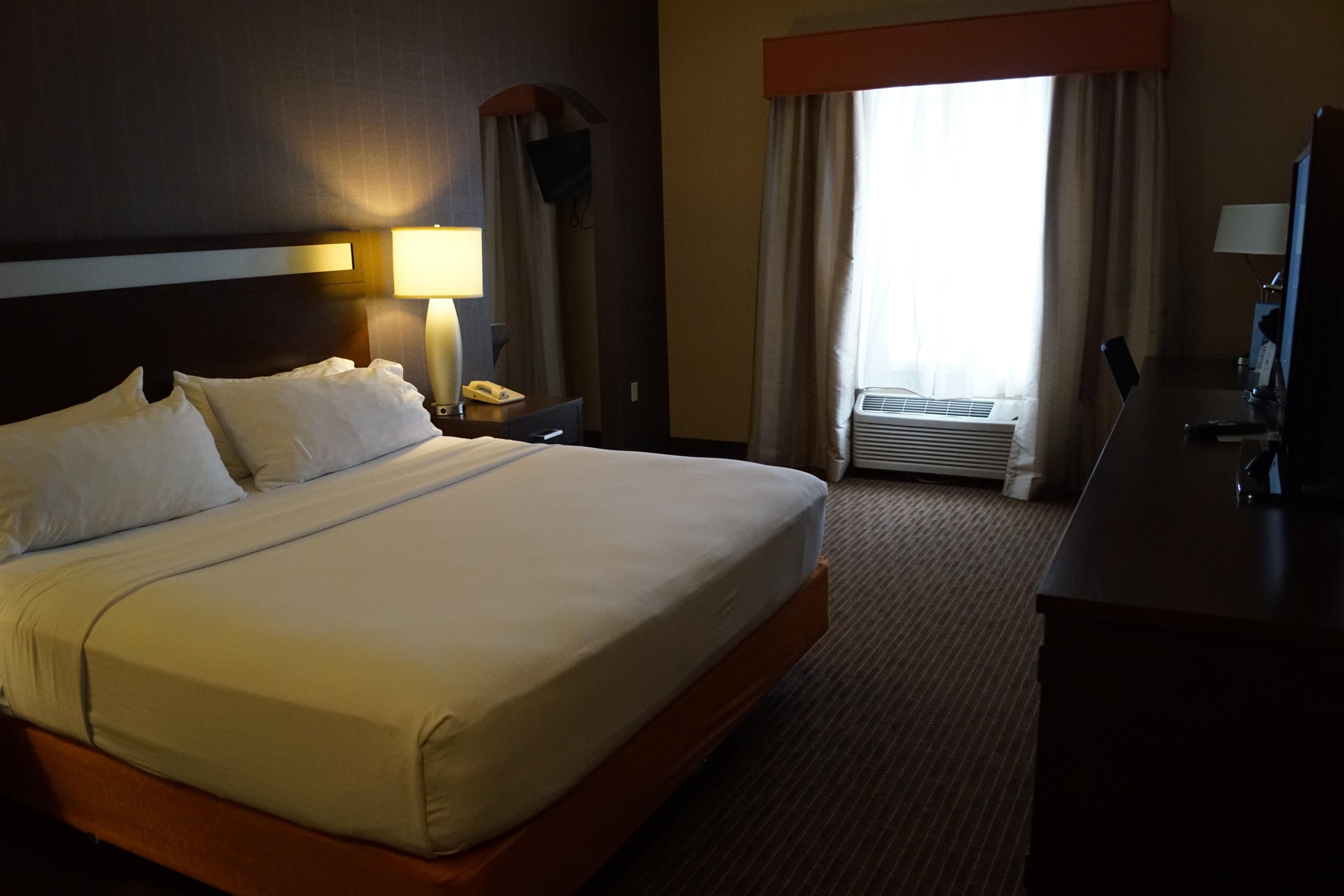 Holiday Inn Express Hotel & Suites Watertown - Thousand Islands, An Ihg Hotel المظهر الخارجي الصورة